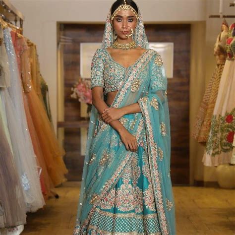 saree on rent|lehenga on rent near me.